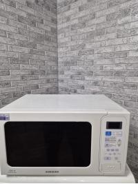 Микроволновая печь SAMSUNG MW83ZR